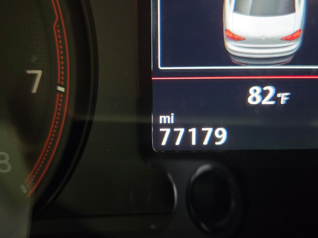 2020 Volkswagen Passat - $14,300