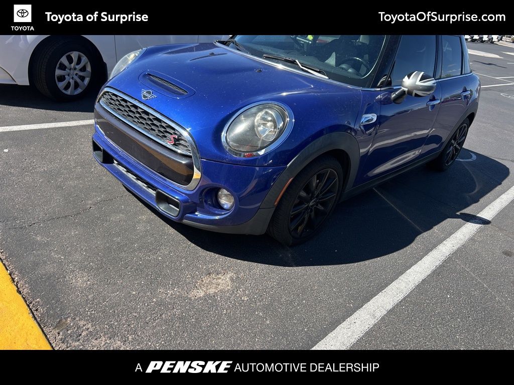Thumbnail: 2019 MINI Cooper - 1