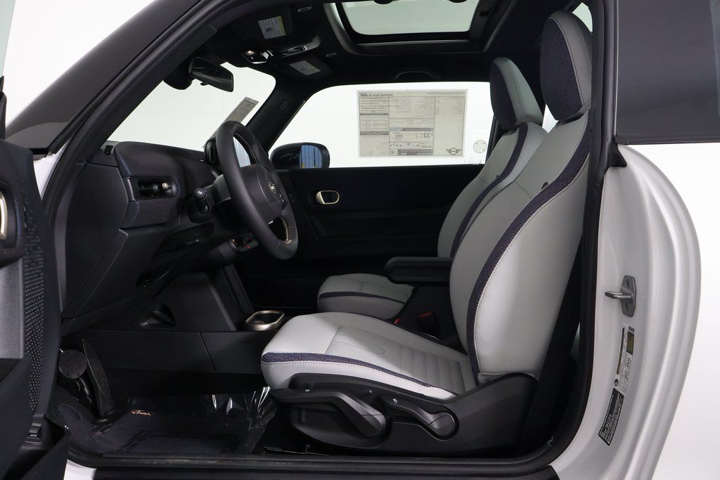 Thumbnail: 2025 MINI Cooper - 5