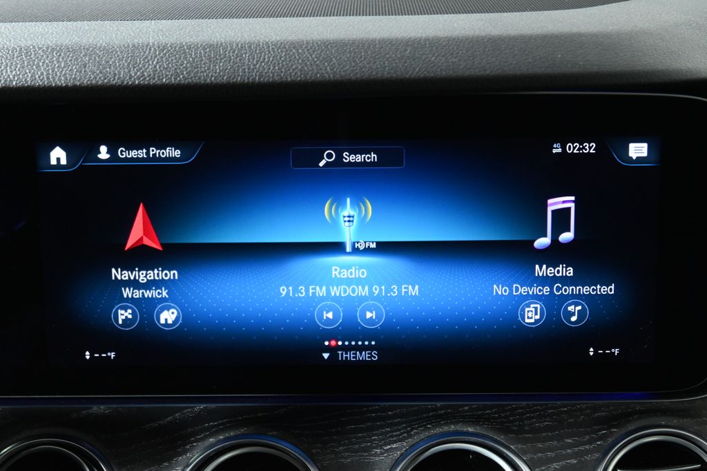 Thumbnail: 2021 Mercedes-Benz E-Class - 20