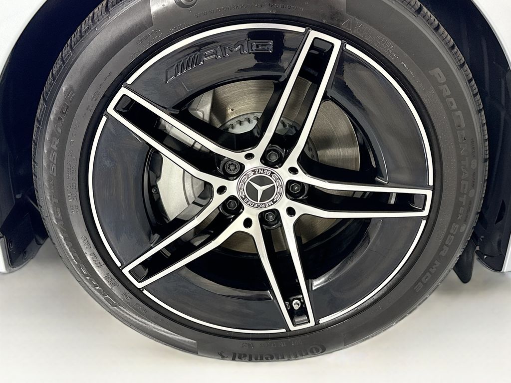 Thumbnail: 2026 Mercedes-Benz E-Class - 32