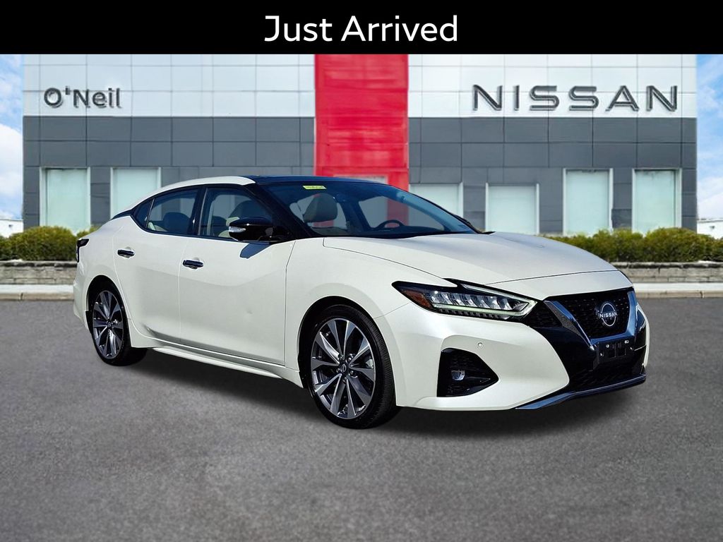 Pearl White Tricoat 2023 Nissan Maxima Sedan Front-Wheel Drive Continuously Variable Transmission