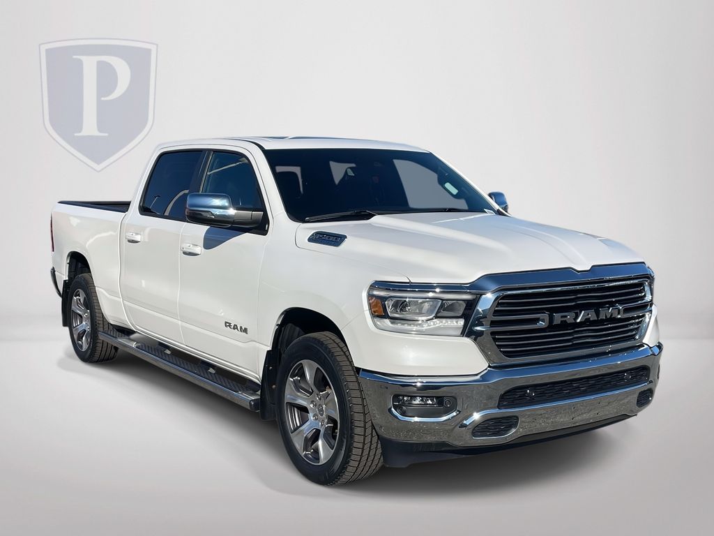 2023 RAM 1500 Laramie Crew Cab 4WD