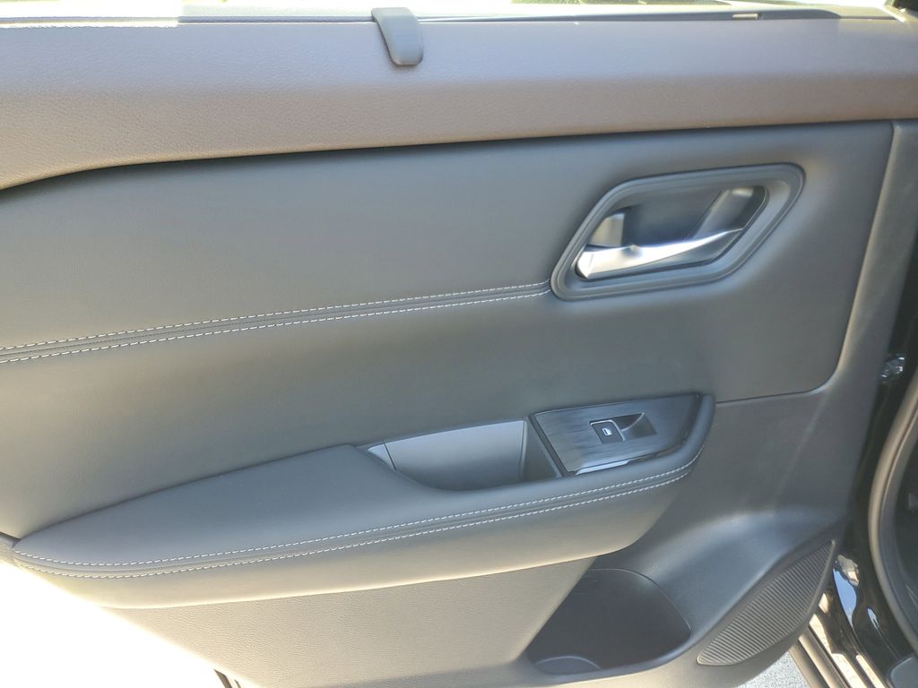 used 2023 Nissan Rogue car, priced at $25,795
