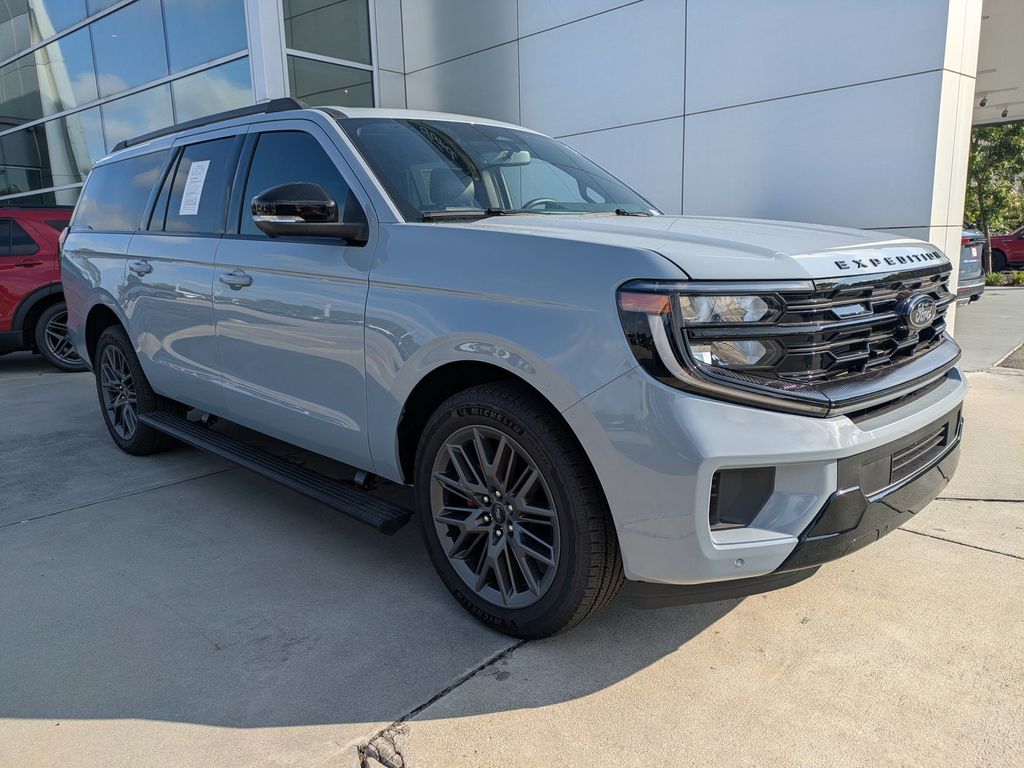 2025 Ford Expedition Platinum MAX