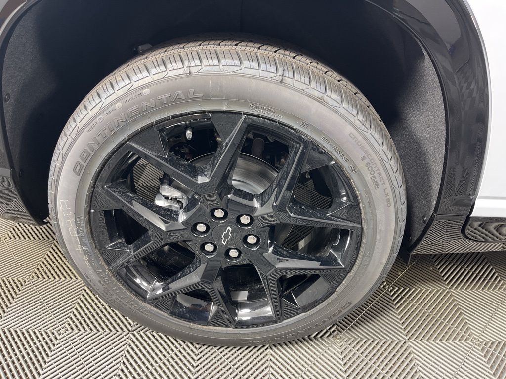 Thumbnail: 2026 Chevrolet Traverse - 18