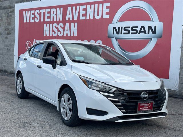 White (Fresh Powder) 2025 Nissan Versa S FWD Sedan Front-Wheel Drive Continuously Variable Transmission