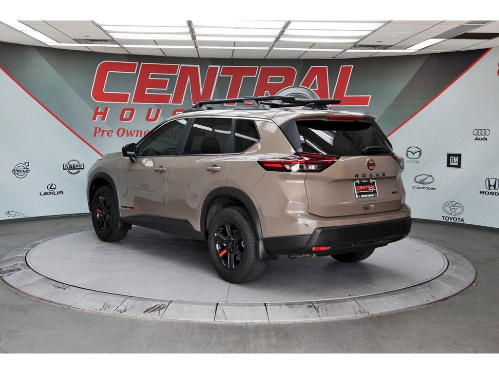2026 Nissan Rogue Rock Creek - 2