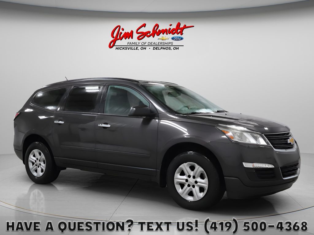 Gray (Tungsten Metallic) 2015 Chevrolet Traverse LS FWD SUV / Crossover Front-Wheel Drive 6-Speed Automatic