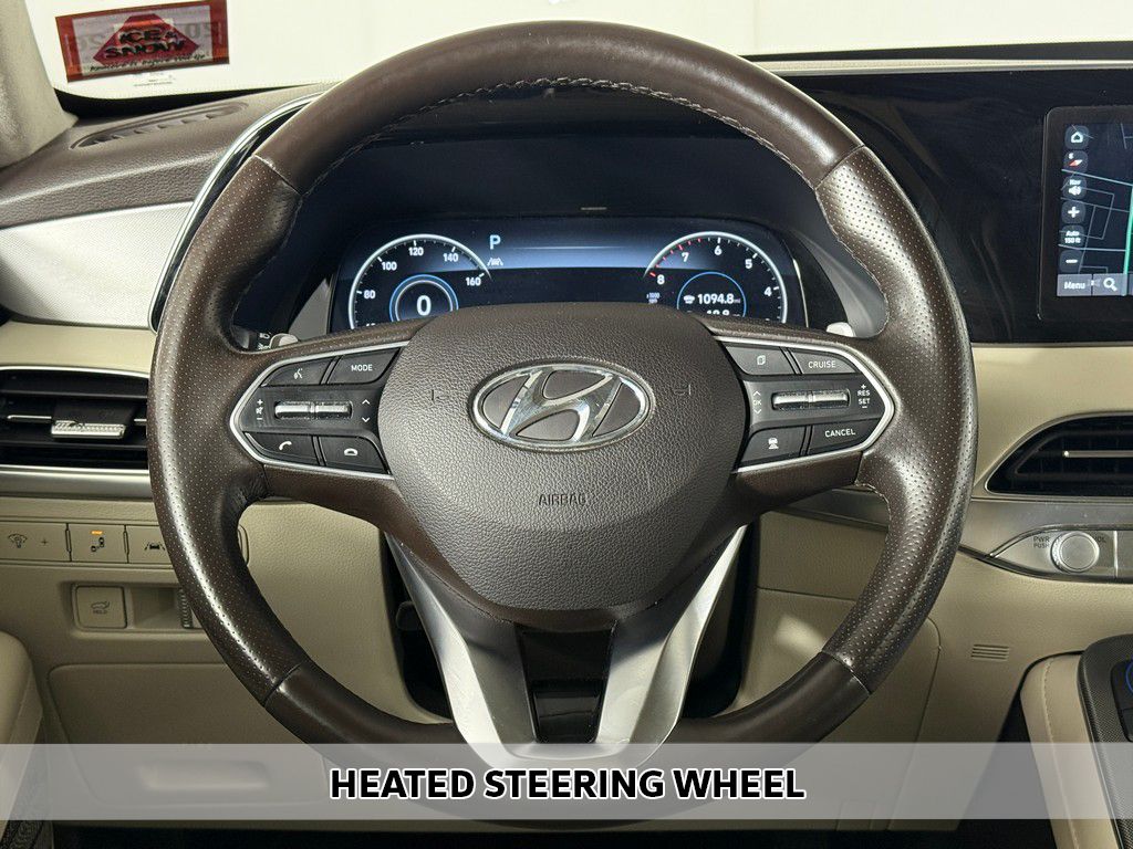 Used 2020 Red Hyundai Limited image 13