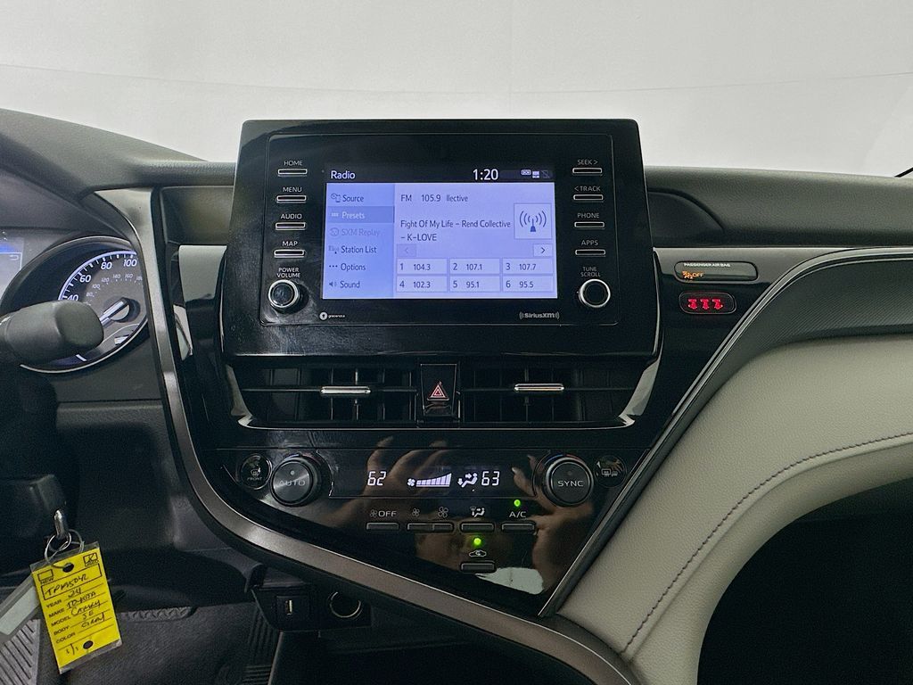 Thumbnail: 2024 Toyota Camry - 14