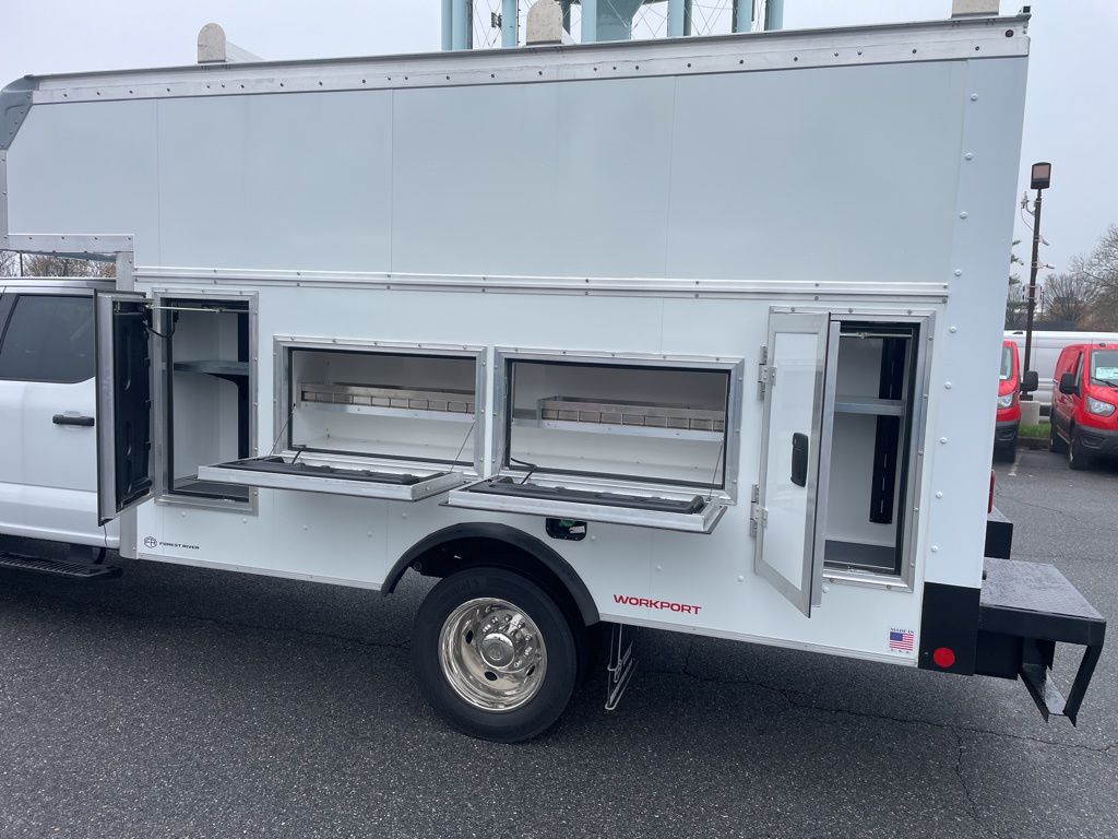 2026 Ford F-550 Chassis XL