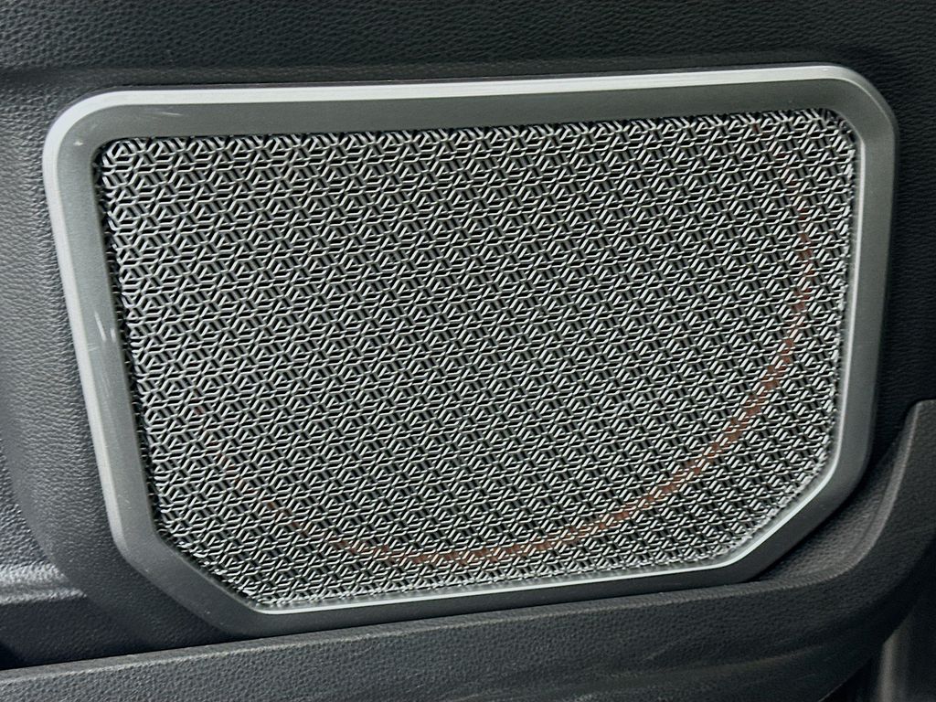 Thumbnail: 2024 Toyota Tundra - 19