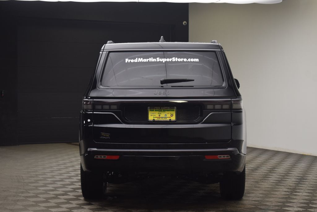 new 2026 Jeep Grand Wagoneer car, priced at $77,579