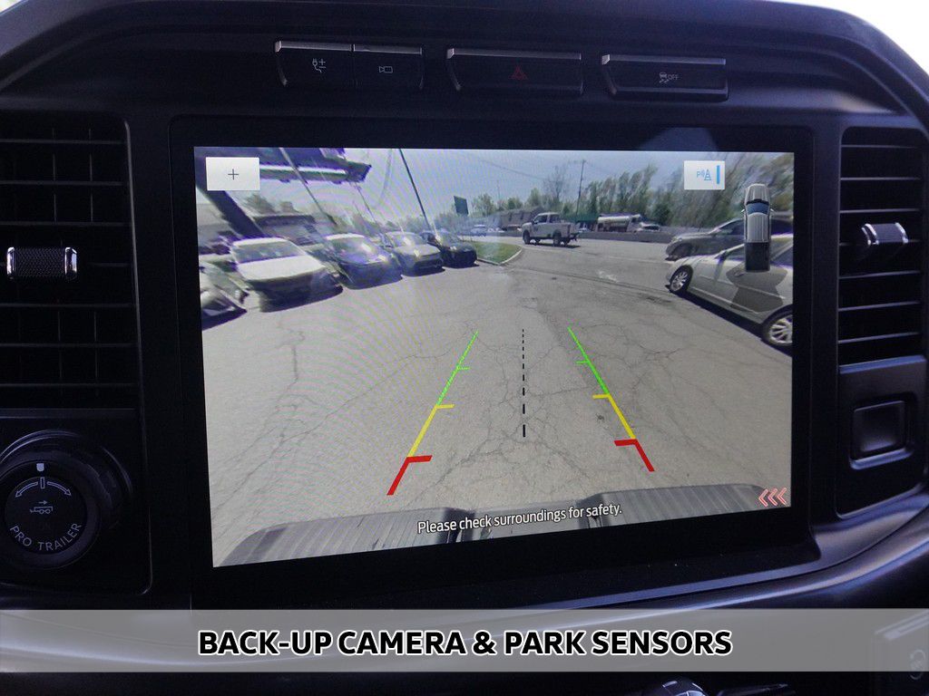 Used 2023 Black Ford XLT image 8