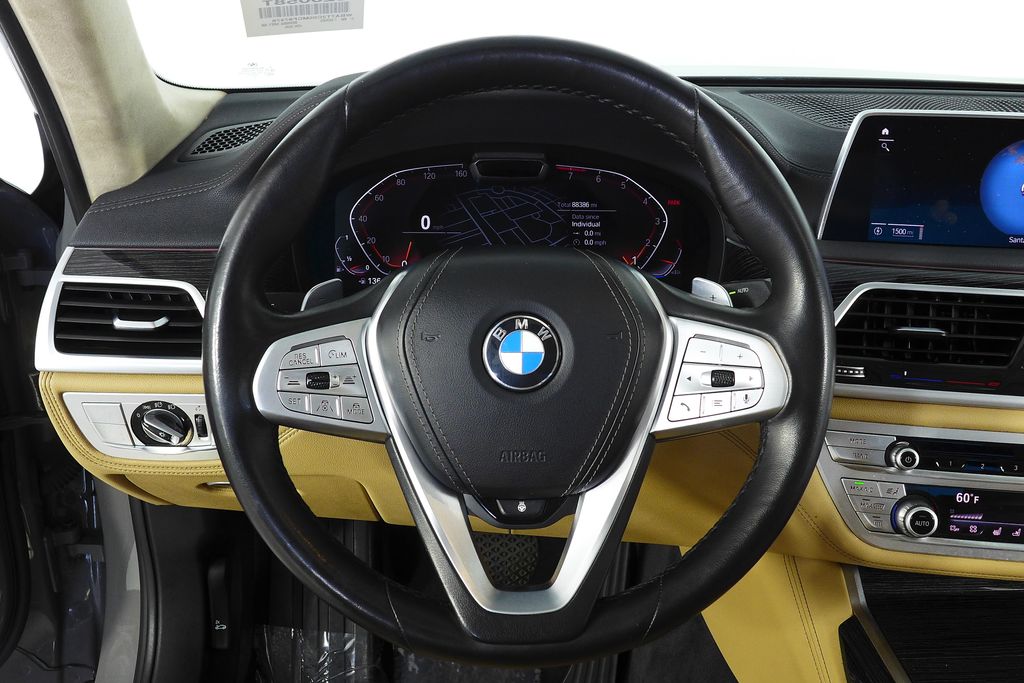 Thumbnail: 2021 BMW 7 Series - 26