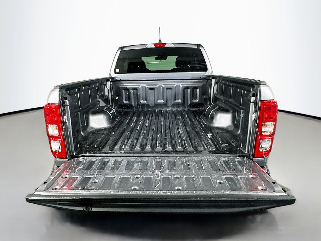 Used 2021 Gray Ford XL image 29