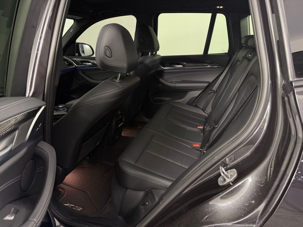Thumbnail: 2022 BMW X3 - 23