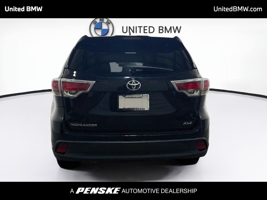 Thumbnail: 2016 Toyota Highlander - 6