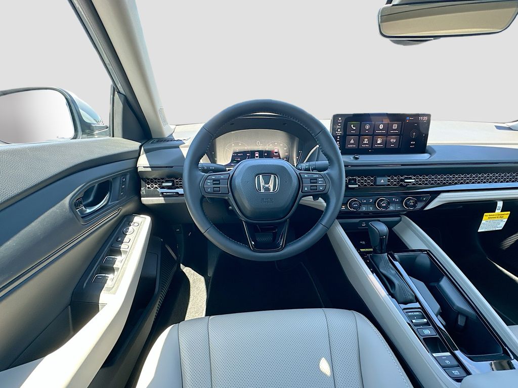 Thumbnail: 2025 Honda Accord - 18