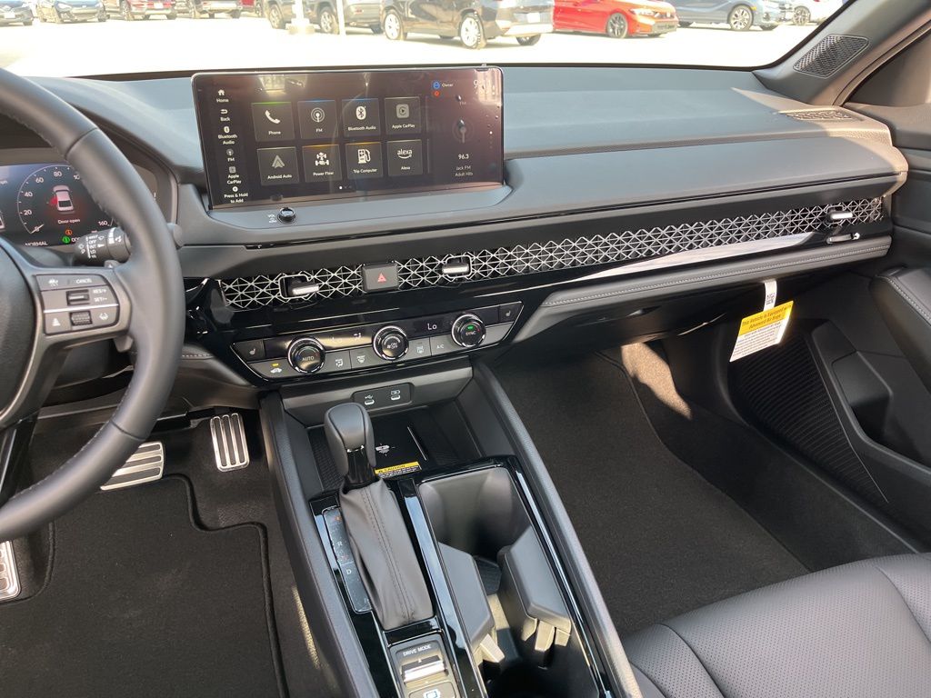 Thumbnail: 2025 Honda Accord - 10