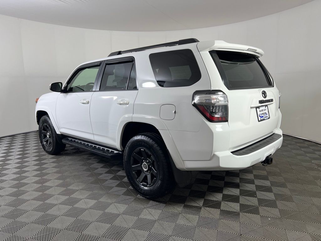 Used 2022 White Toyota Trail image 13