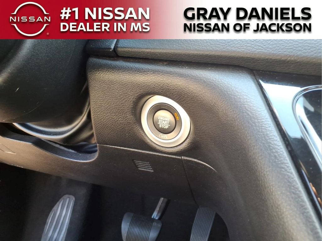 Used 2020 Chrysler Pacifica Van