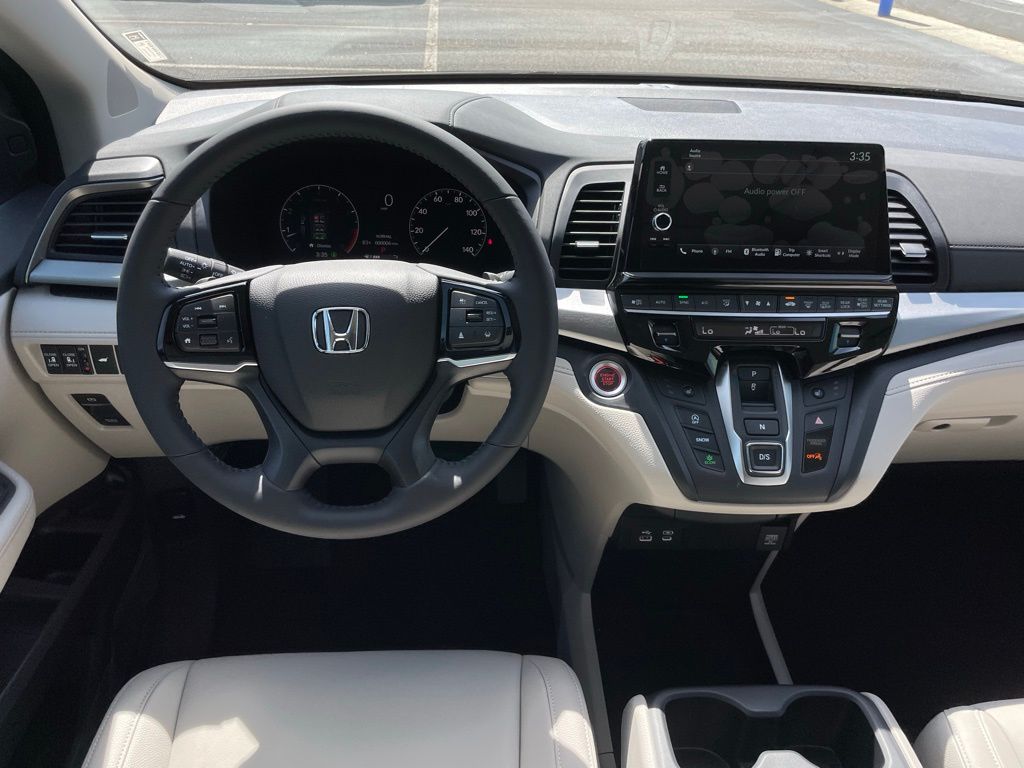 Thumbnail: 2026 Honda Odyssey - 11