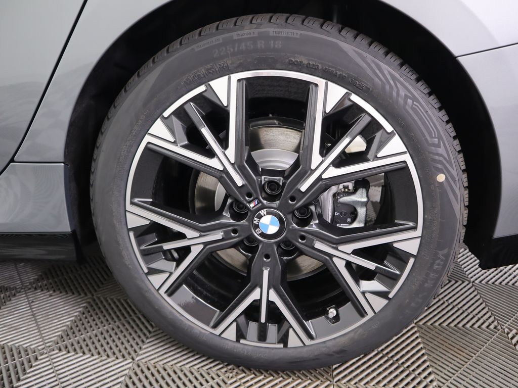 Thumbnail: 2026 BMW 2 Series - 32