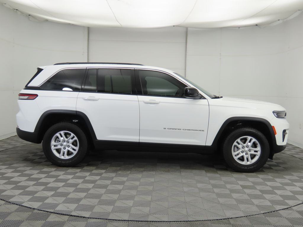 Thumbnail: 2025 Jeep Grand Cherokee - 4