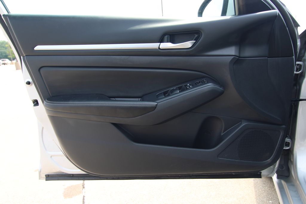 Used 2022 Nissan Altima Sedan