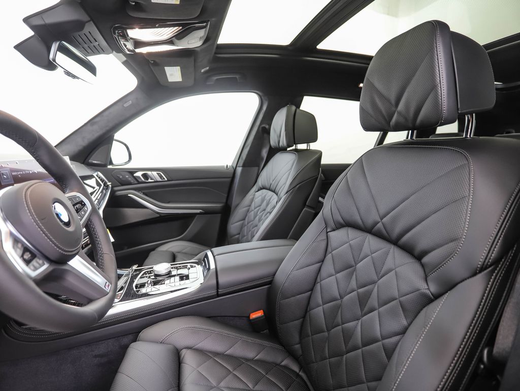 2026 BMW X7 xDrive40i 11