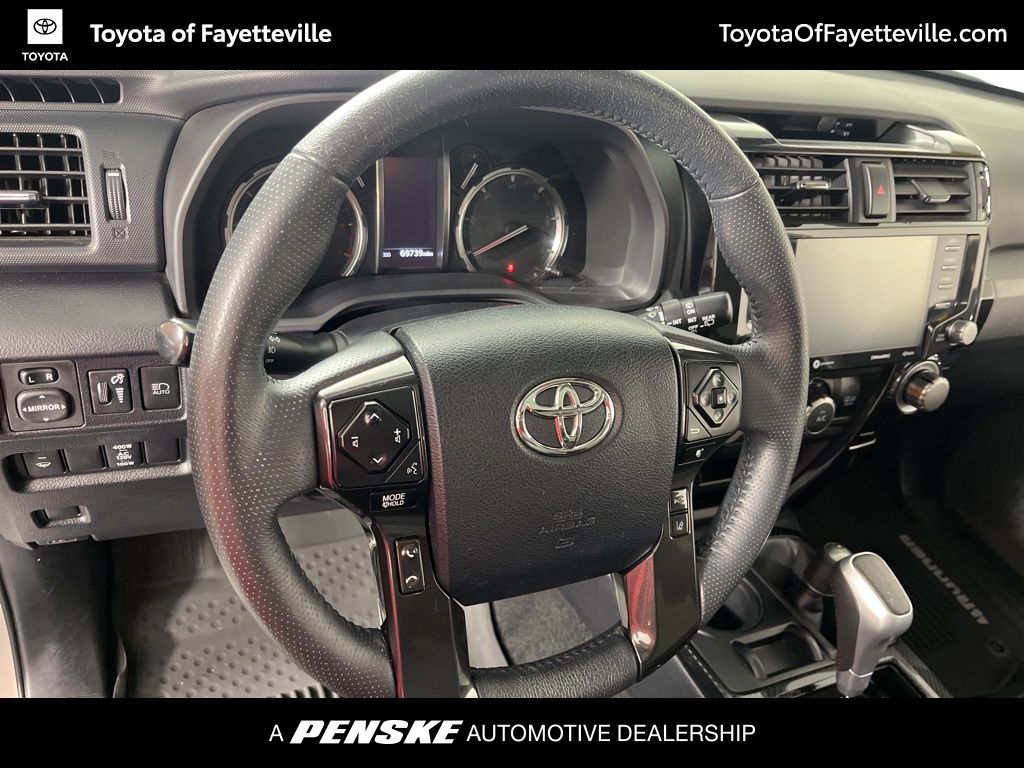 Thumbnail: 2021 Toyota 4Runner - 26