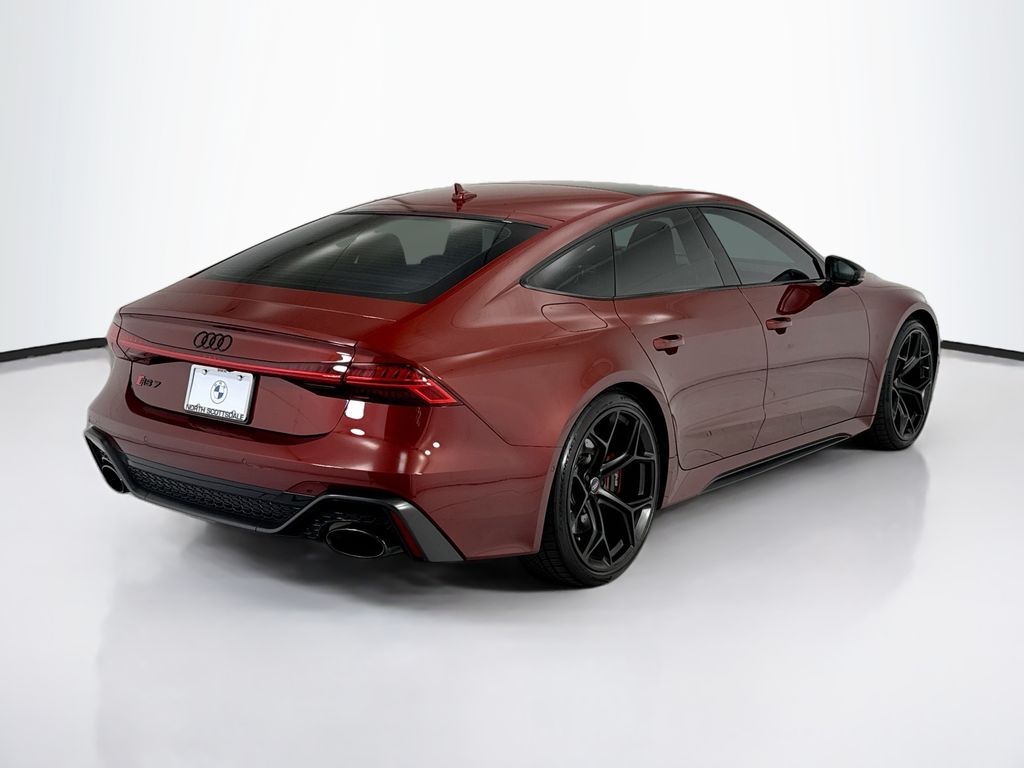 Thumbnail: 2025 Audi RS 7 - 5