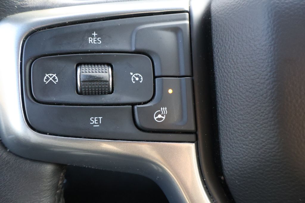 Thumbnail: 2022 Chevrolet Silverado 1500 - 29