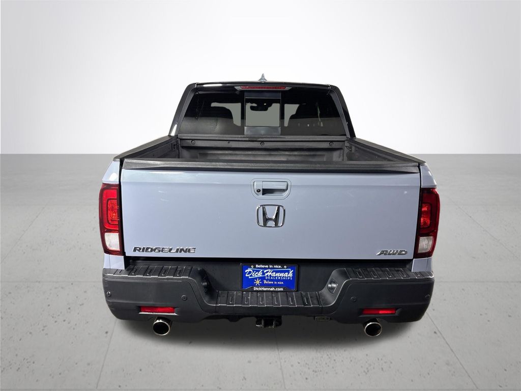 2022 Honda Ridgeline Black Edition