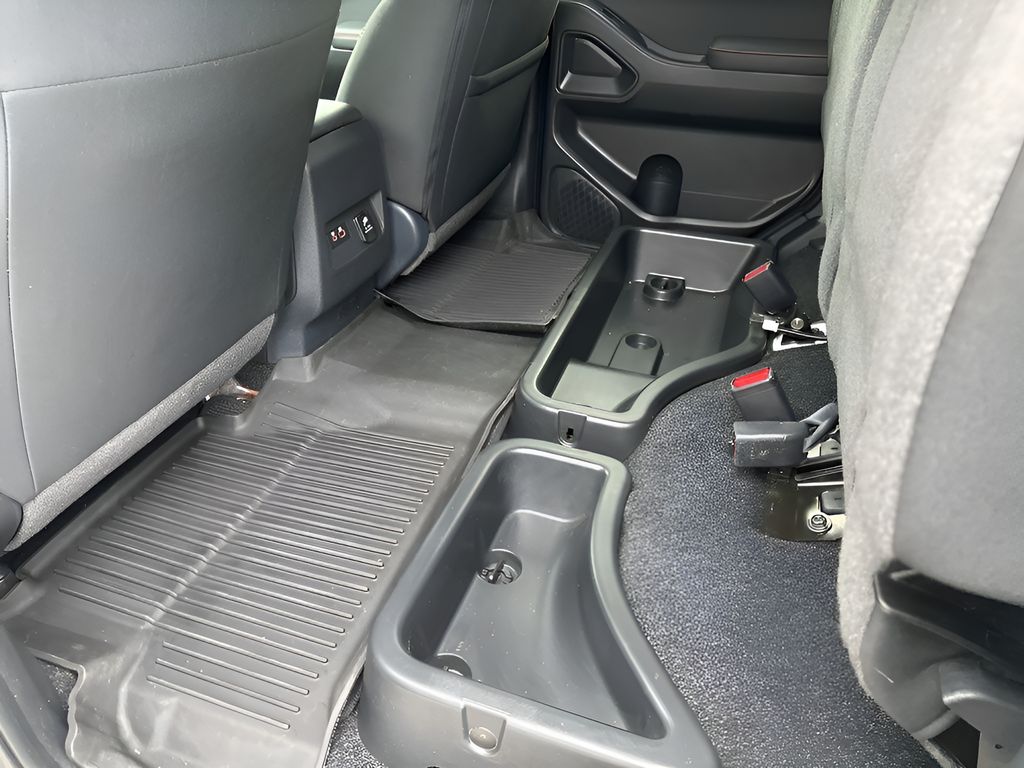 Used Car 2024 Nissan Frontier  Pro-4x For Sale Under $35,000 In Austin, Texas