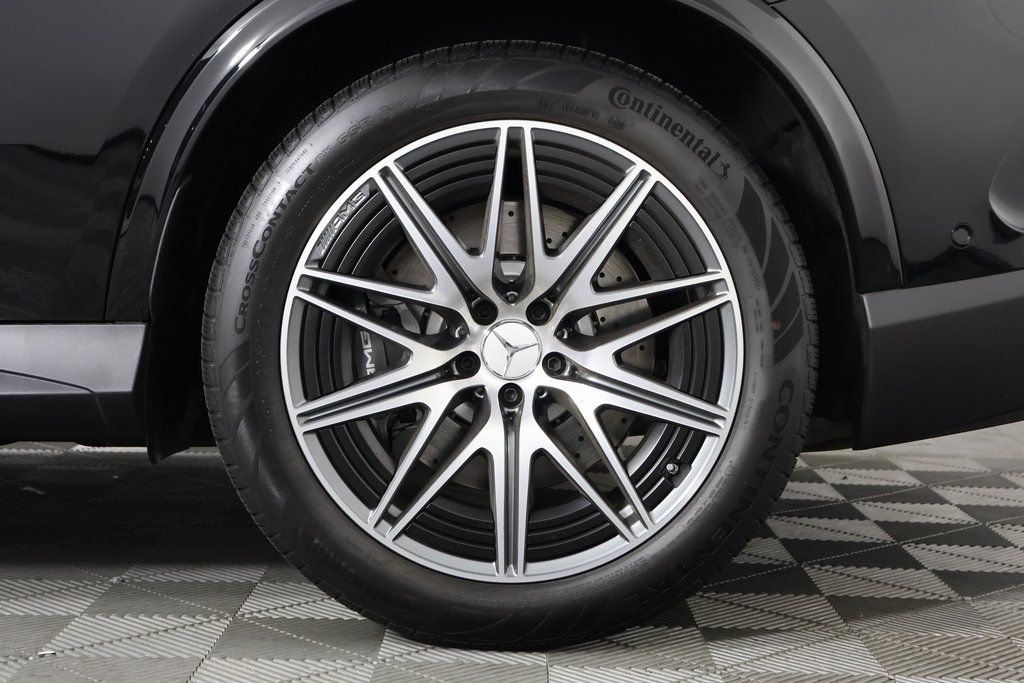 2025 Mercedes-Benz GLC 63 AMG 10