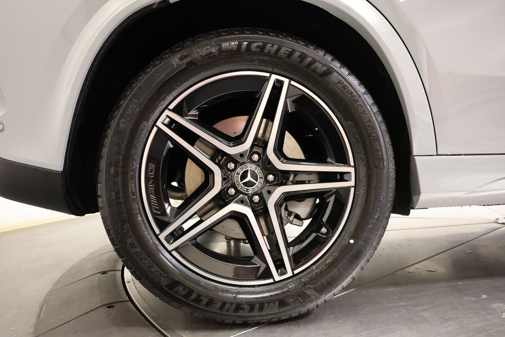 Thumbnail: 2026 Mercedes-Benz GLE - 13