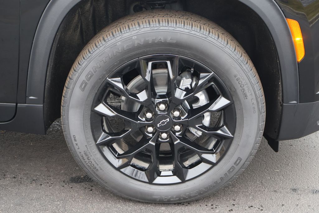 Thumbnail: 2026 Chevrolet Traverse - 11