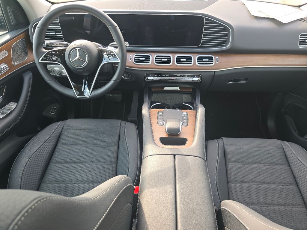 Certified Used 2026 White Mercedes-Benz GLE 450 image 22