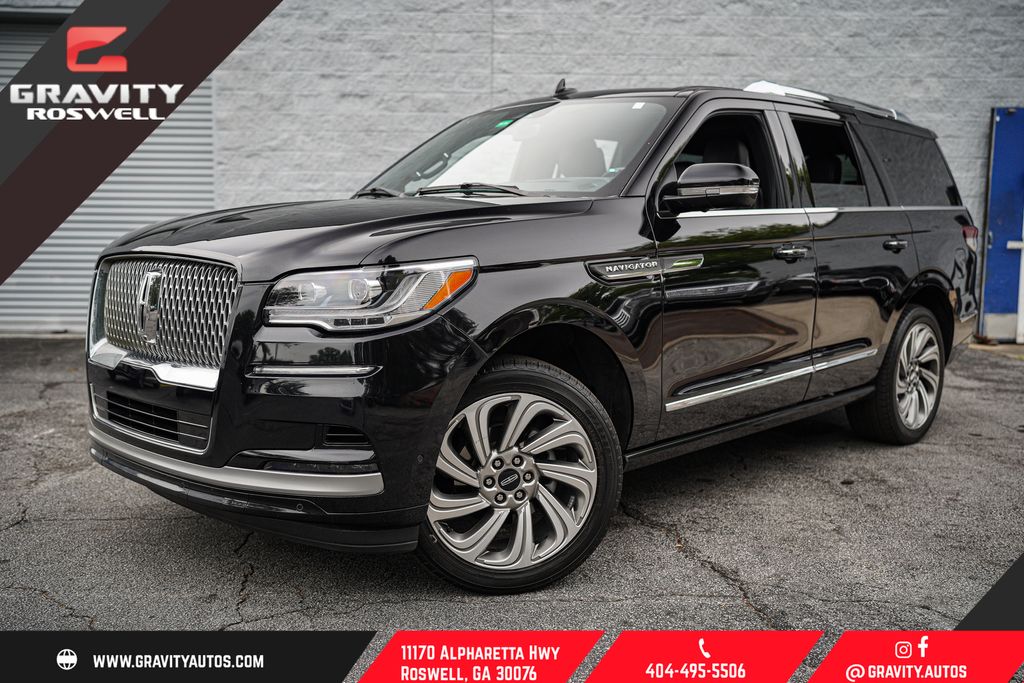 Black Metallic 2023 Lincoln Navigator SUV / Crossover 4X2 Automatic