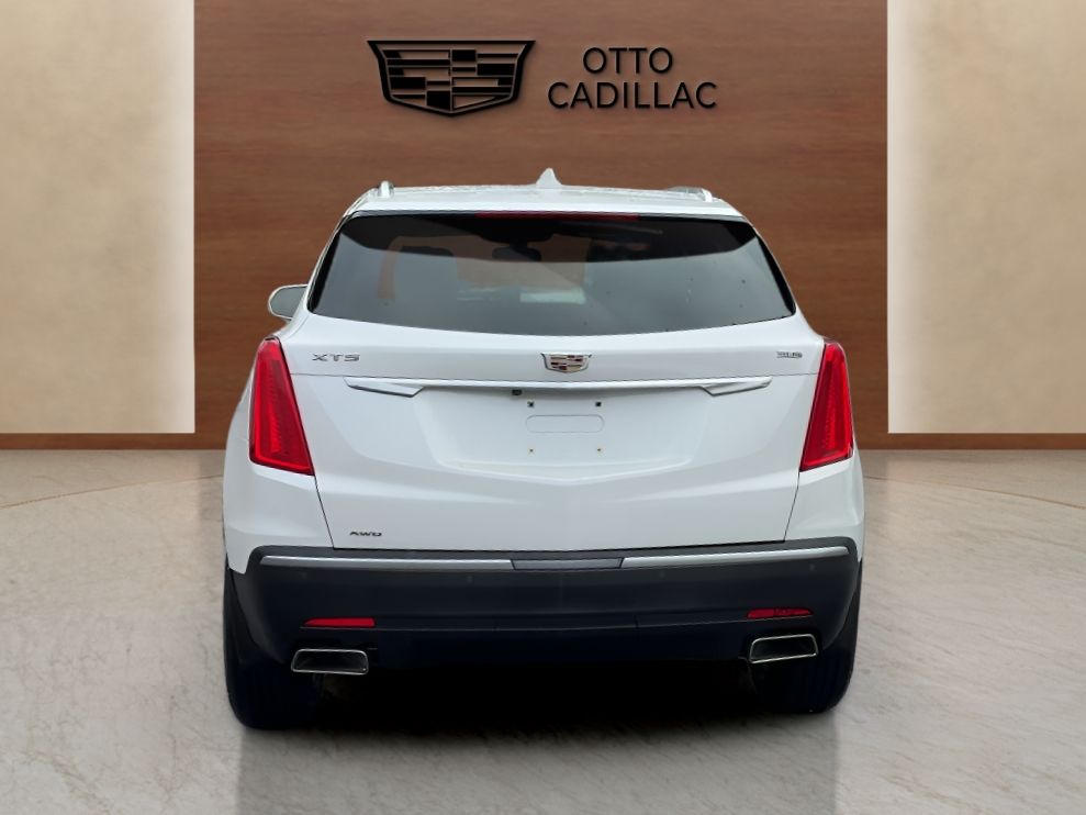 used 2018 Cadillac XT5 car, priced at $19,500