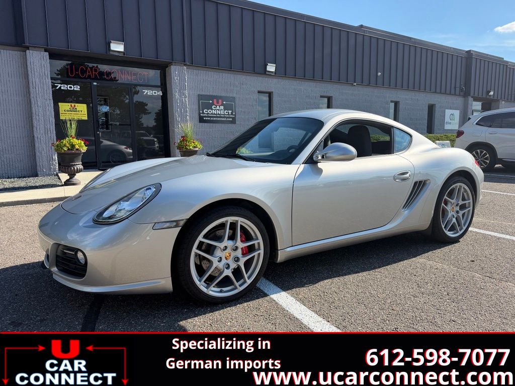 Silver 2010 Porsche Cayman Coupe Rear-Wheel Drive 6-Speed Manual Overdrive
