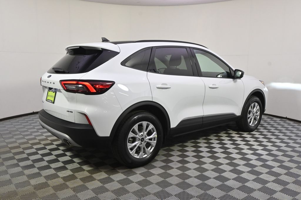 New 2026 White Ford Active image 7