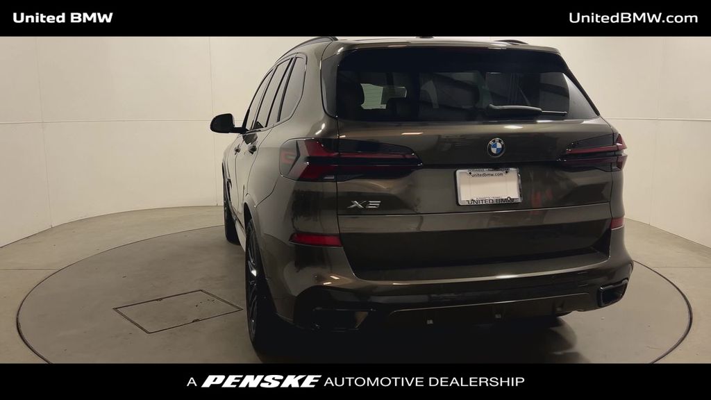 2025 BMW X5 xDrive40i 7
