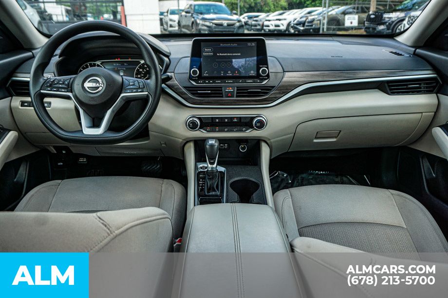 2025 Nissan Altima SV - Photo 25