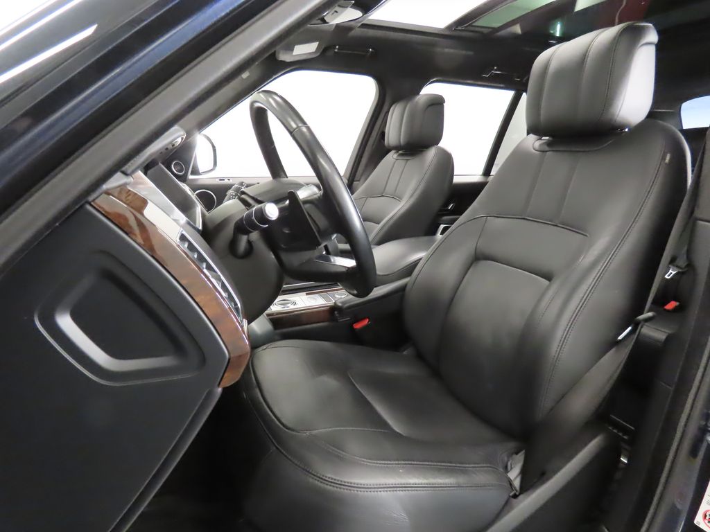 Thumbnail: 2019 Land Rover Range Rover - 5