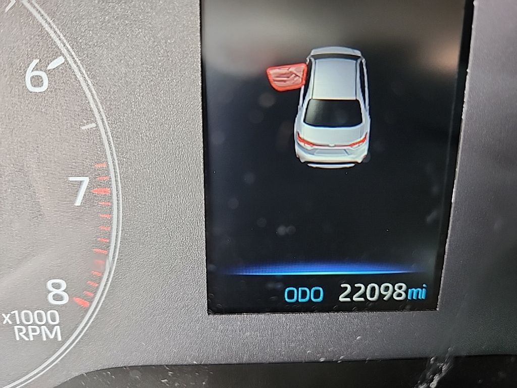 2024 Toyota Corolla LE 4