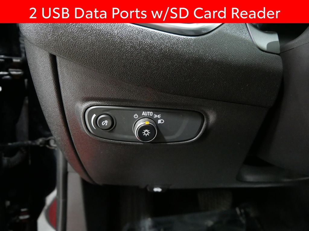 2024 Chevrolet Equinox LT - Photo 19